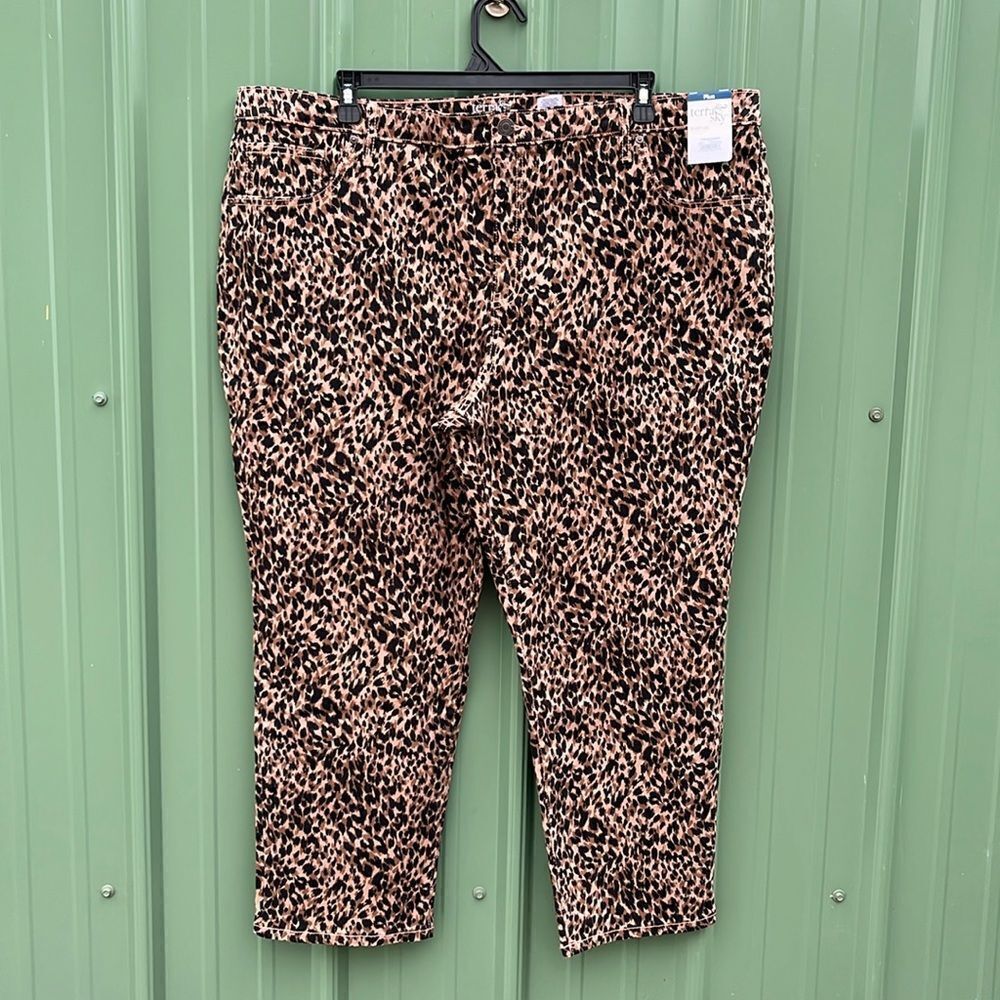 Women's Plus Core Denim Straight Leg Jeans Pants Leopard Print Size 24W Petite